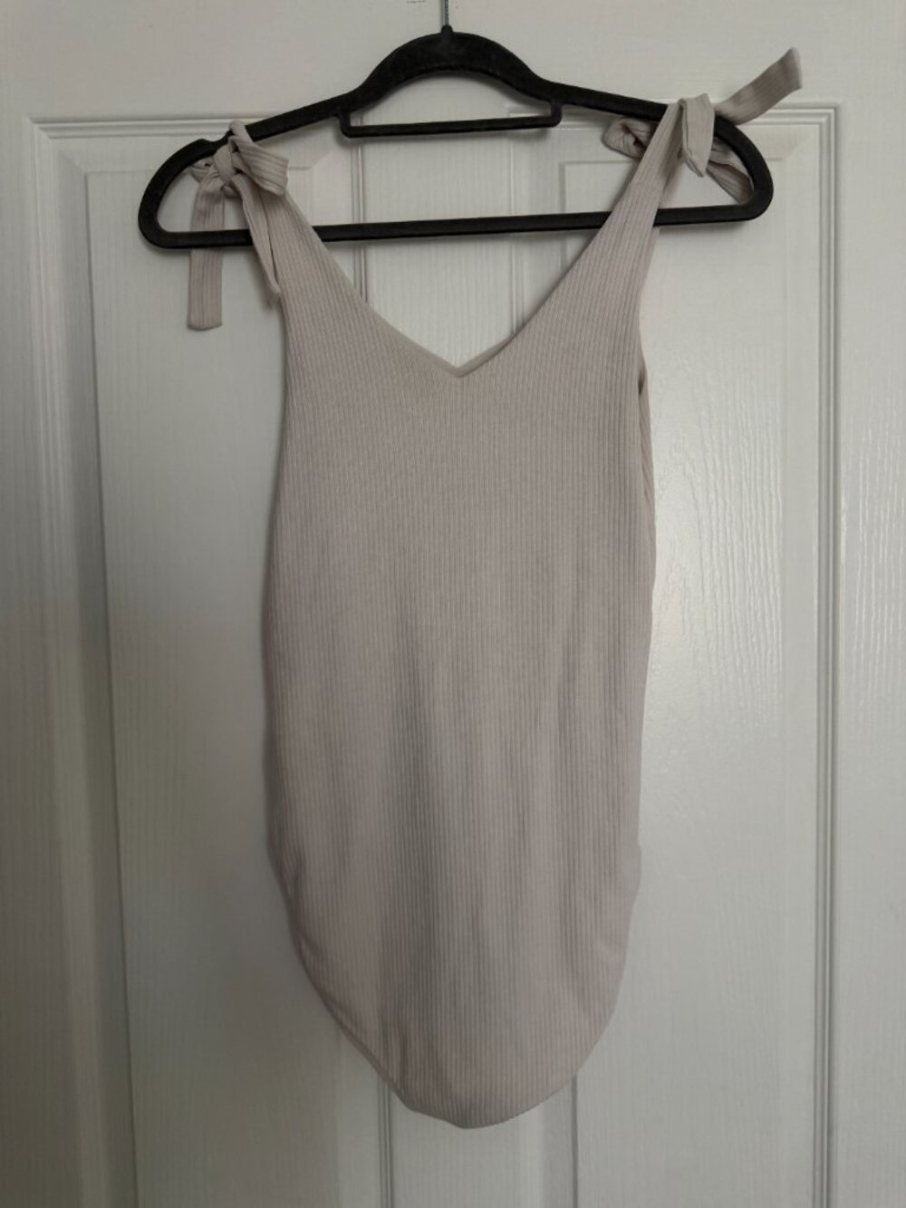 Two Old Navy Body Suits - Picture 3 of 6